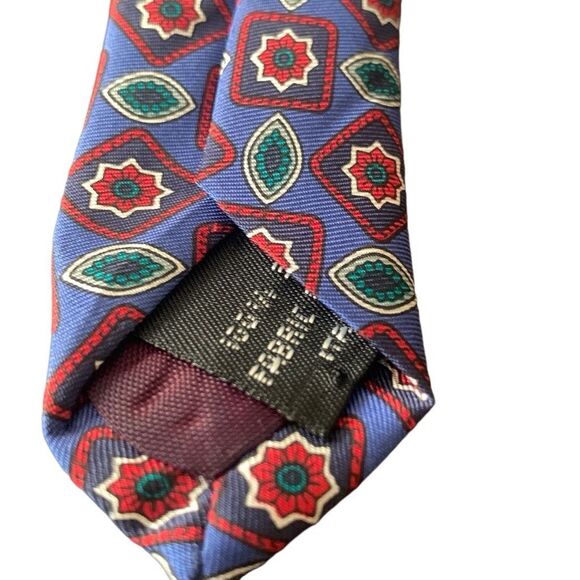 Pre Owned Men’s Geoffrey Beene Tie Neck Tie Necktie 100% Silk Fabric From Italy - Picture 4 of 5